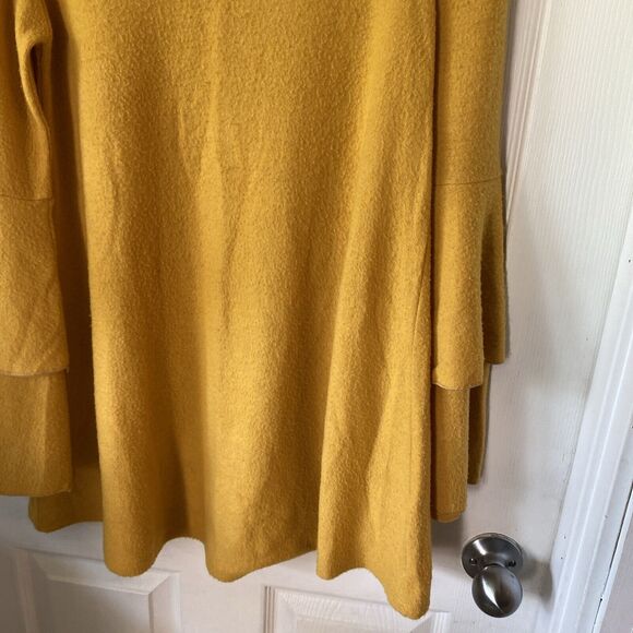Chris & Carol Sweater Women’s Size M Goldenrod Long Sleeve Flared Layered Sleeve - Picture 6 of 12